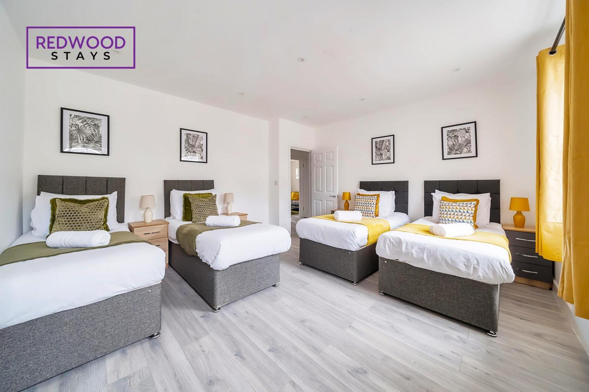 Brand New, 2 Bed 1 Bath, Modern Town Center Apartment, Free Wifi & Netflix By Redwood Stays อัลเดอร์ช็อต ภายนอก รูปภาพ